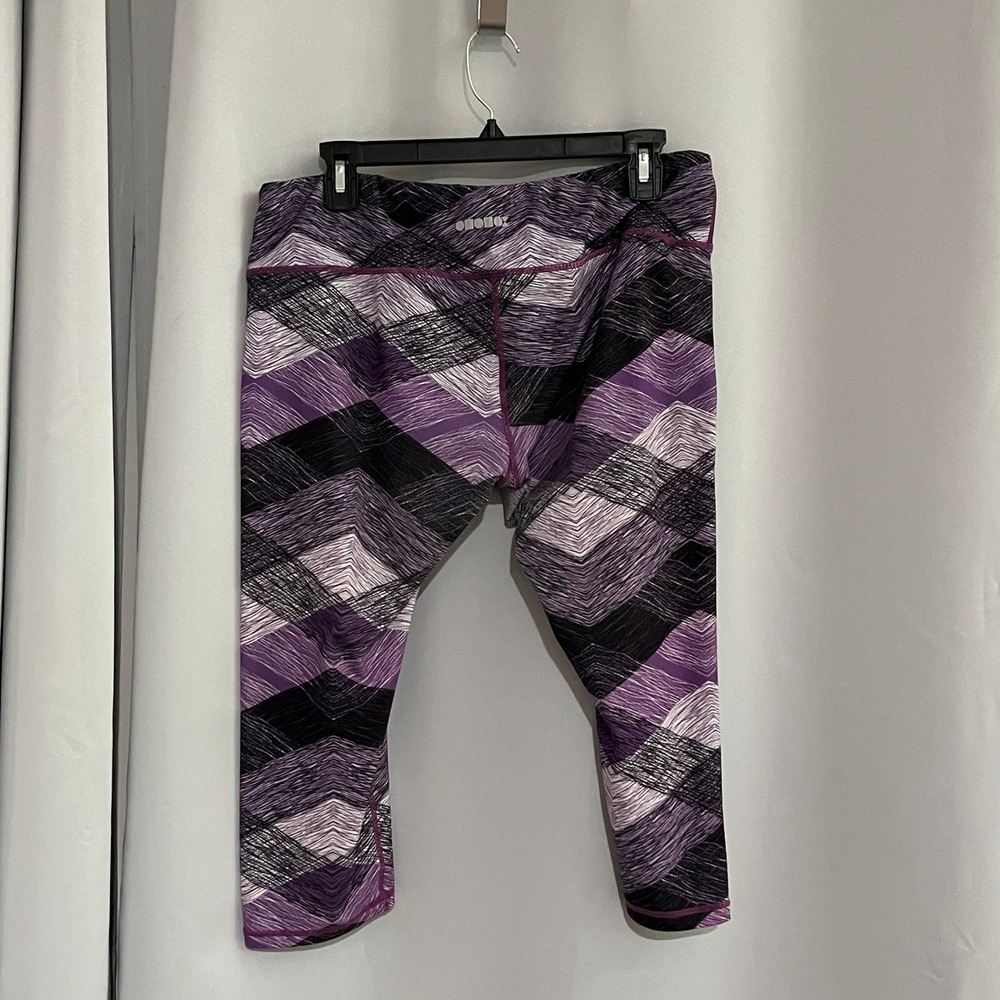 ODODOS Capri Leggings Women XL Purple Geometric Bold Athletic Pocket Performance - Picture 3 of 8